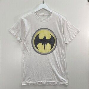 70 S Batman Logo Tee